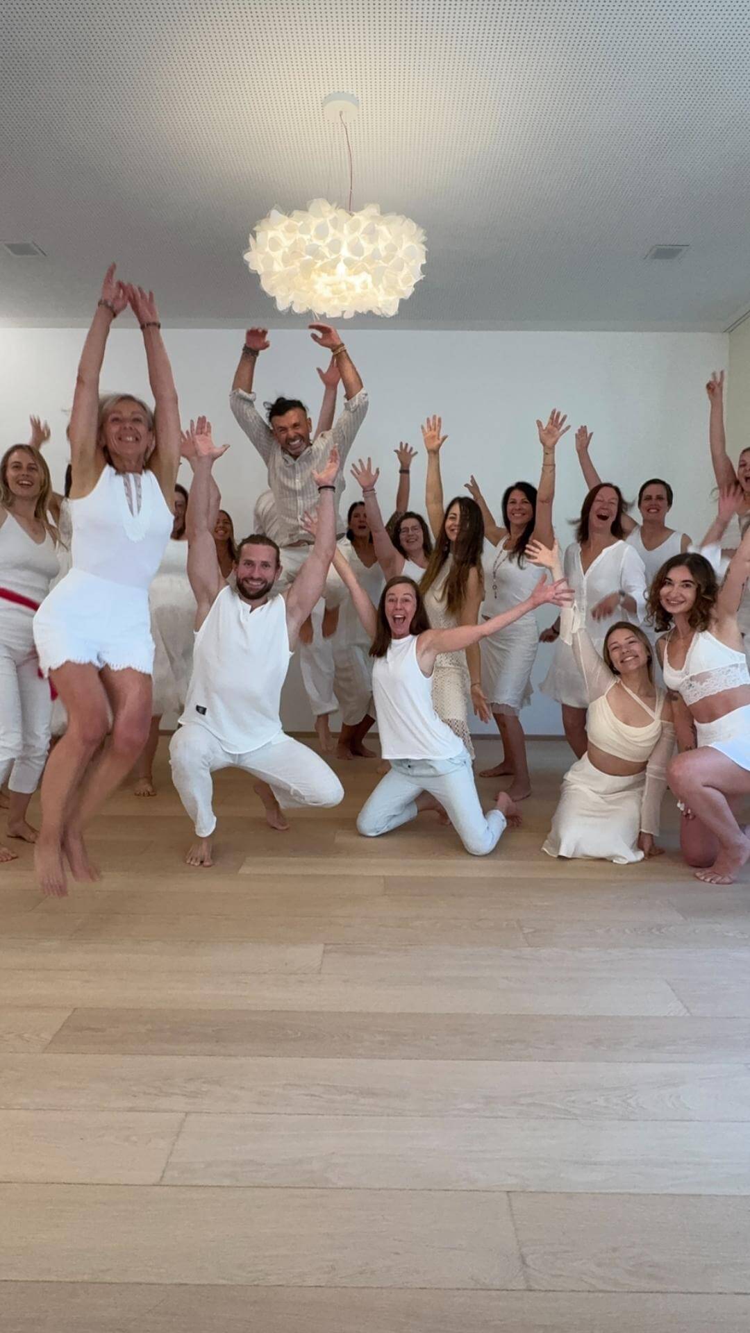 Yoga Lehrer:innen Ausbildung 200h